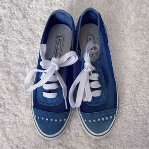 EUC- Vintage Sebastino unique decorated blue sneakers